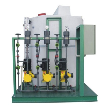 Hệ thống cấp liệu cho bể bơi